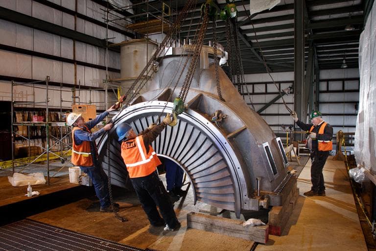 Millwrights at work Millwrights at work